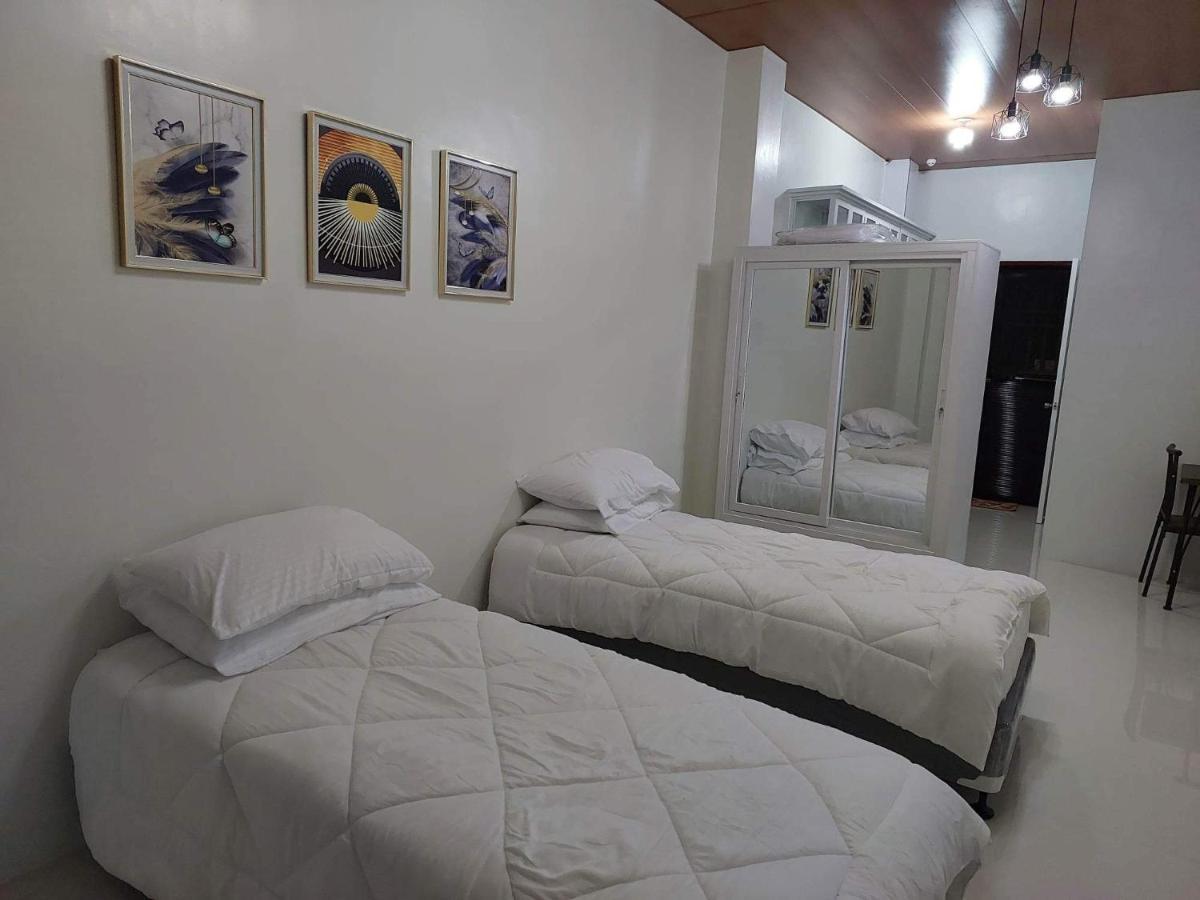 Flb Apartelle Los Banos Los Banos  Dış mekan fotoğraf